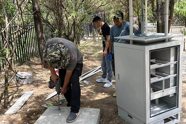 蟲情測(cè)報(bào)燈圖片1 蟲情測(cè)報(bào)燈圖片1